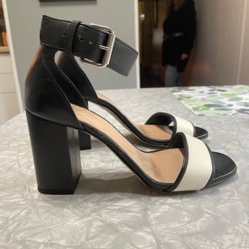 J. CREW Buckle-Strap Block Heels in Black & White Leather Made in Italy Size 6